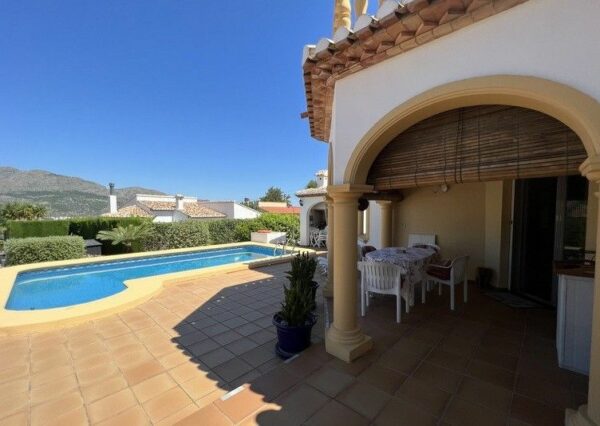 enovia real estate Mediterrane Villa in Orba 3